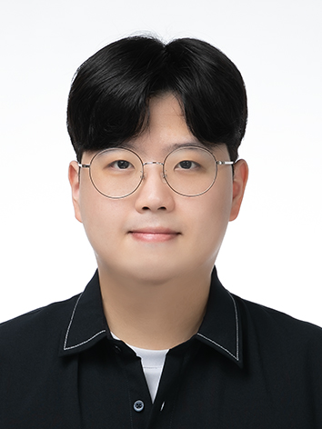 이 관 엽